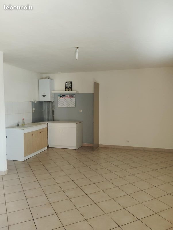 Appartement à louer, 60m², Saint-Rémy-sur-Avre