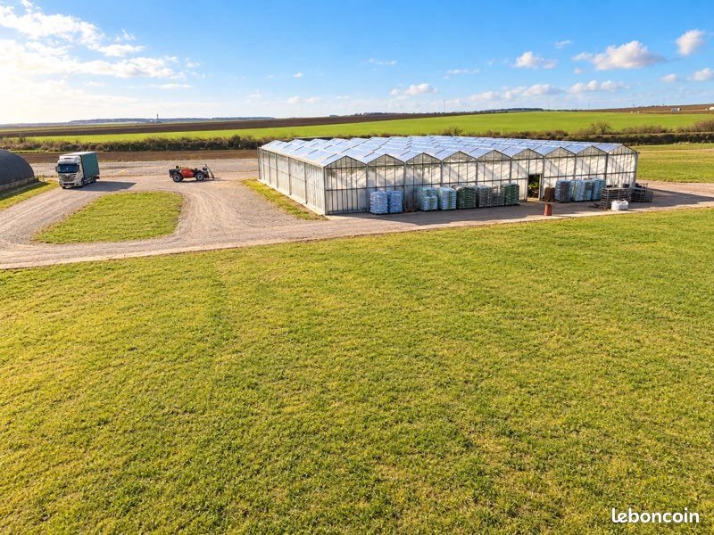 Maison à louer, 1600m², Charmont-sous-Barbuise