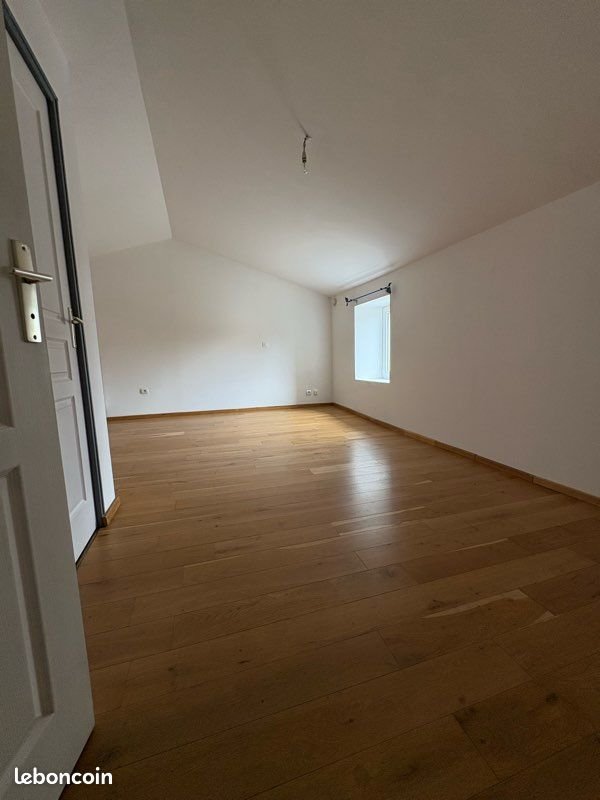 Maison à louer, 75m², Remouillé