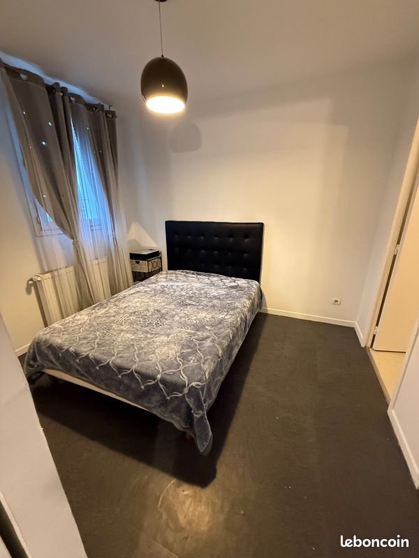 Appartement à louer, 35m², Vaulx-en-Velin
