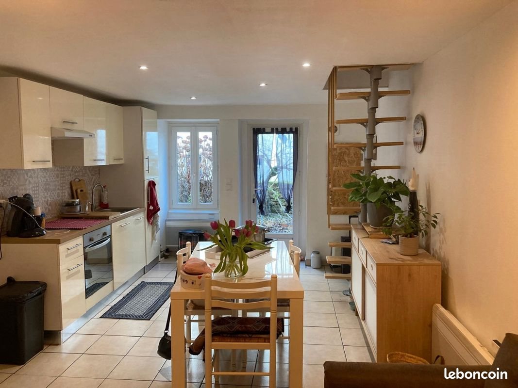 Maison à louer, 50m², Thiviers