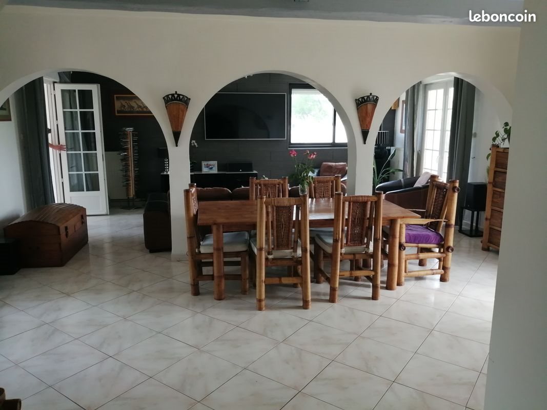 Maison à vendre, 180m², Pont-Saint-Martin