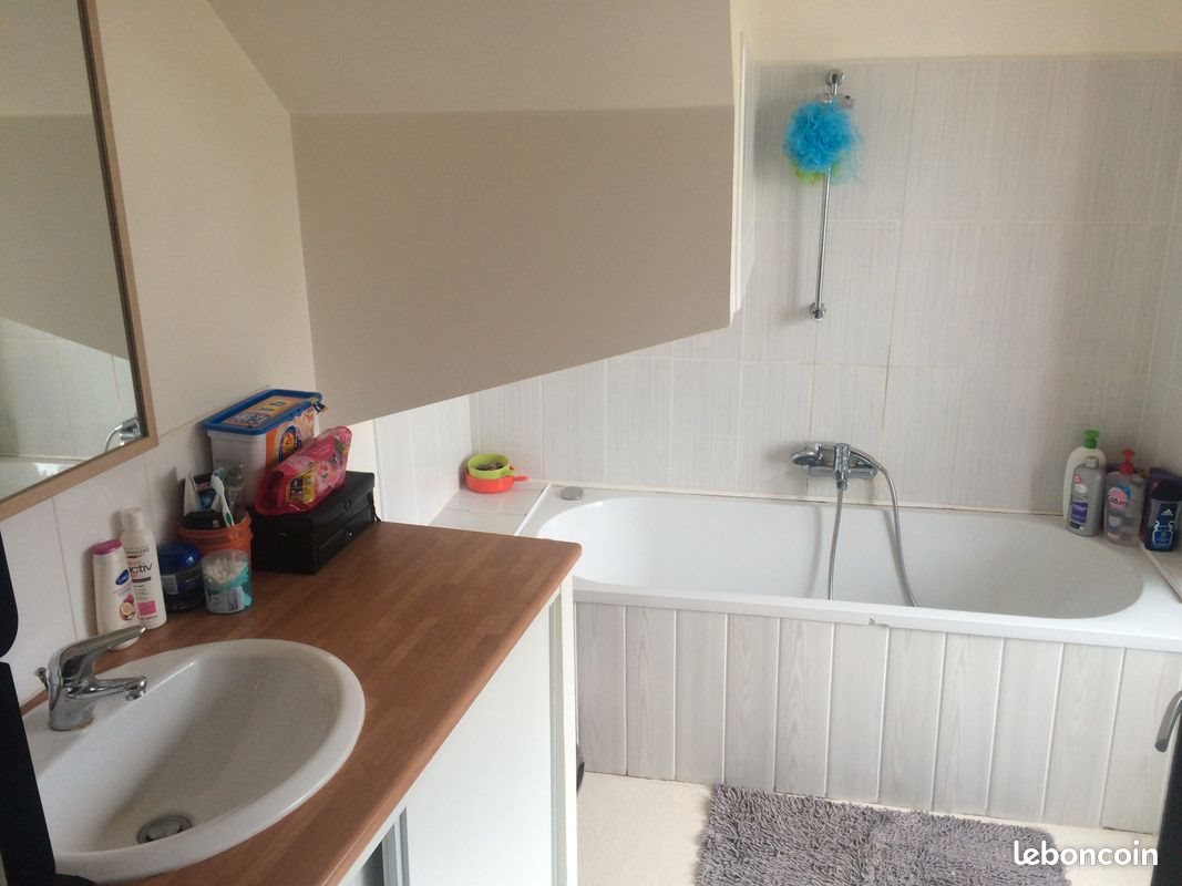 Appartement à louer, 101m², Gourin