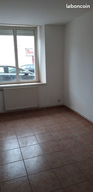 Appartement à louer, 3m², Einville-au-Jard