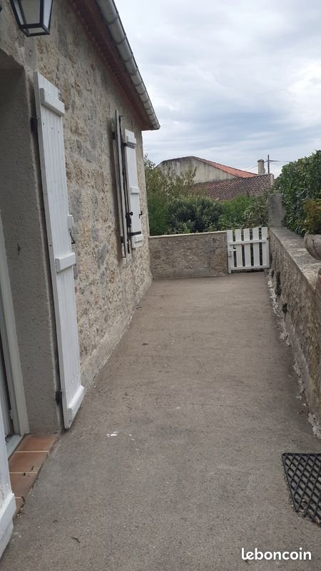 Maison à louer, 52m², Laugnac