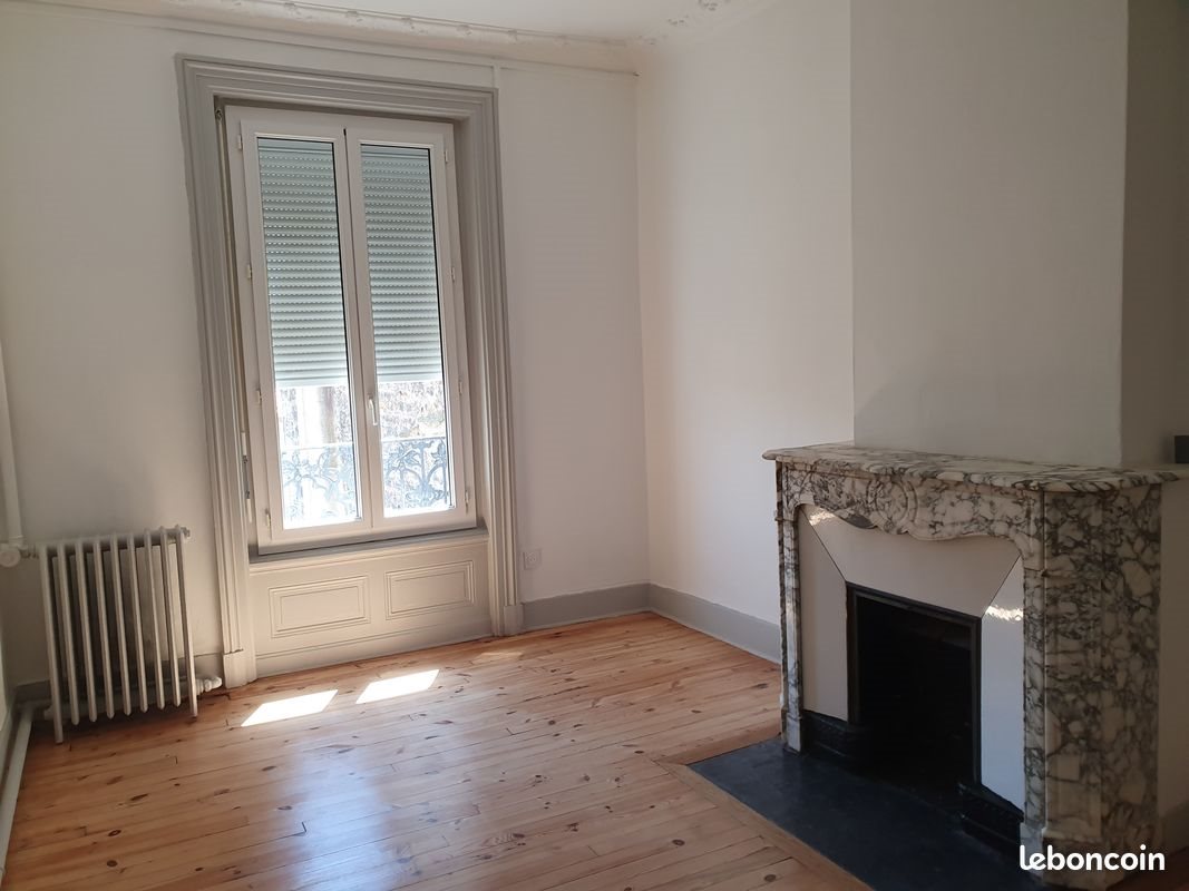 Appartement à louer, 104m², Saint-Étienne