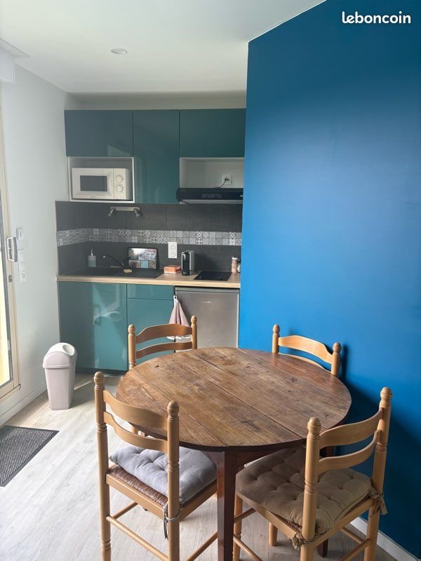 Appartement à louer, 35m², Solignac