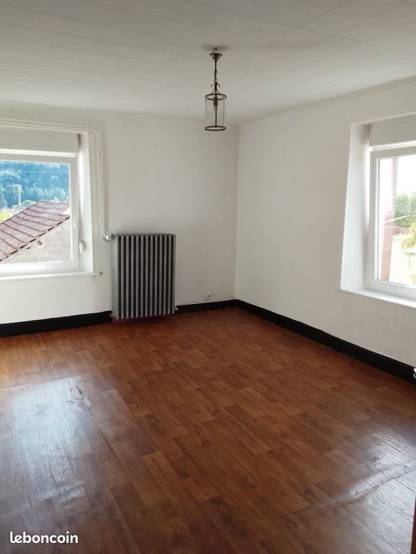 Appartement à louer, 55m², Raddon-et-Chapendu