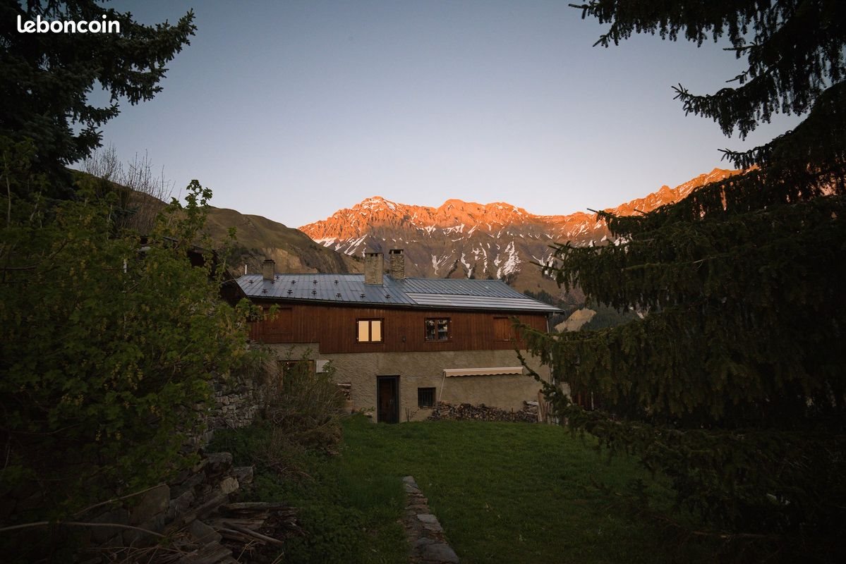 Maison à vendre, 110m², Saint-Julien-Mont-Denis