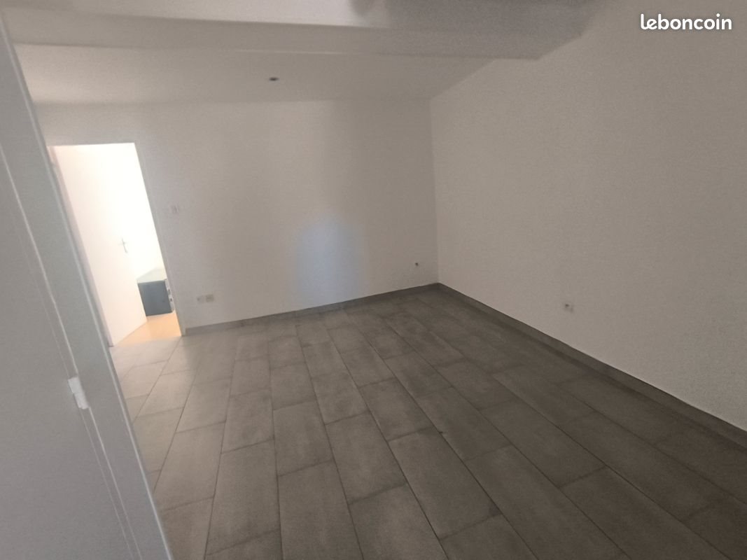 Appartement à vendre, 45m², Mont-Saint-Martin