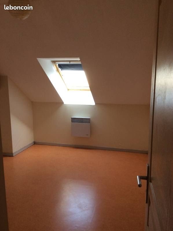 Appartement à louer, 70m², Audeux