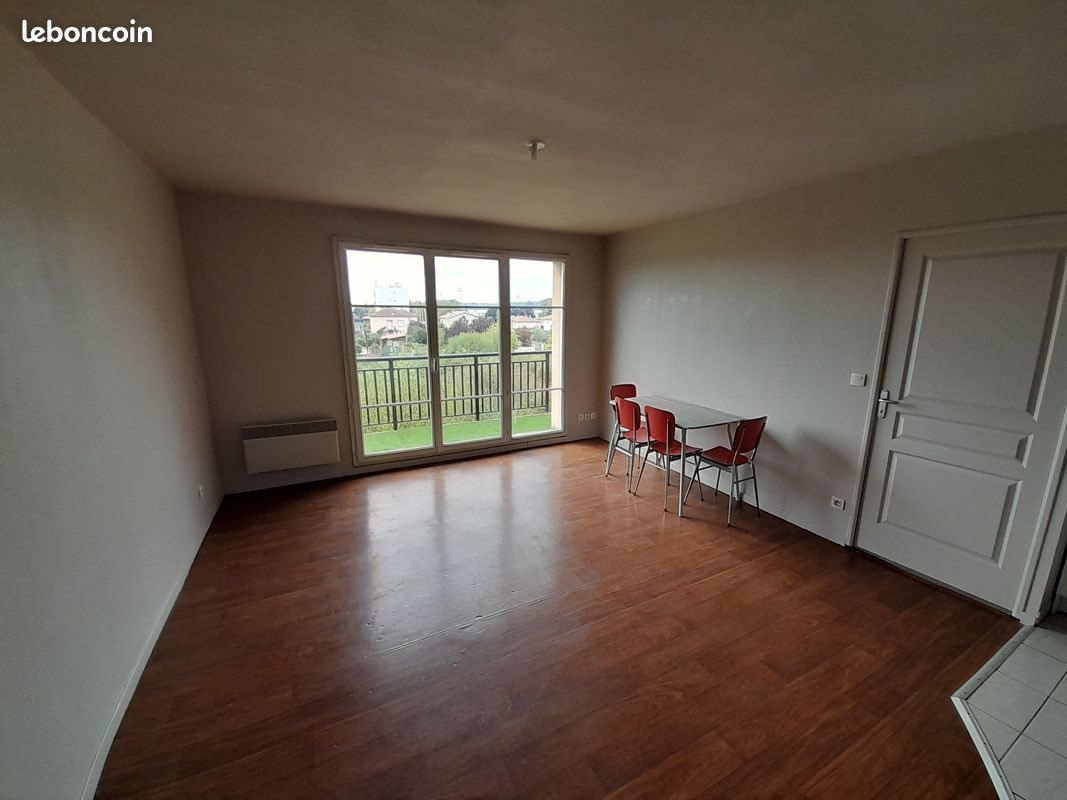 Appartement à louer, 40m², Saint-Gaudens