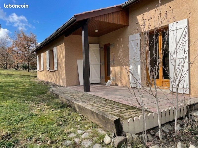 Maison à louer, 92m², Vieille-Brioude
