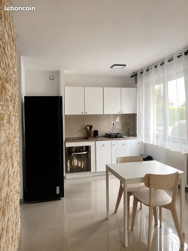 Appartement à louer, 40m², Ambilly
