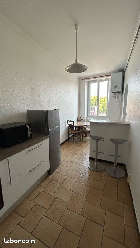 Appartement à louer, 80m², Grenoble