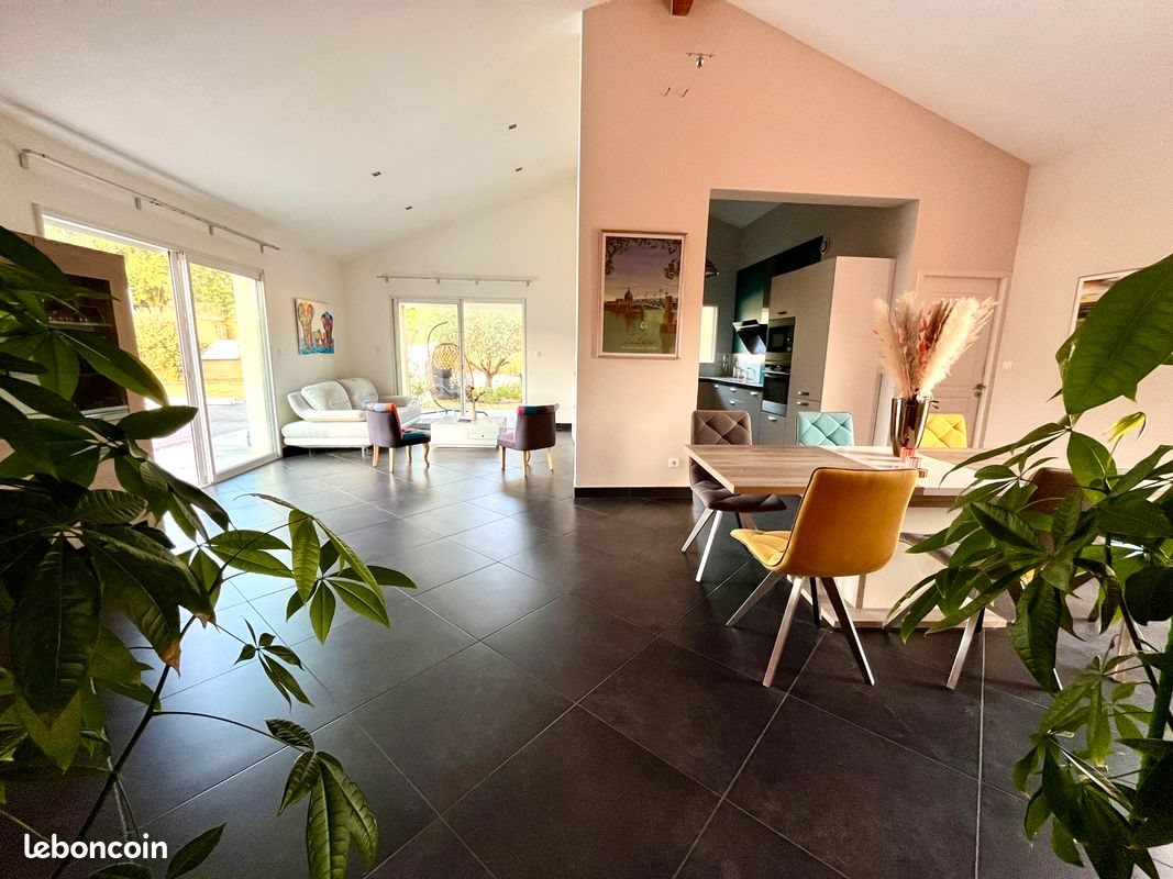 Maison à vendre, 124m², Lasserre