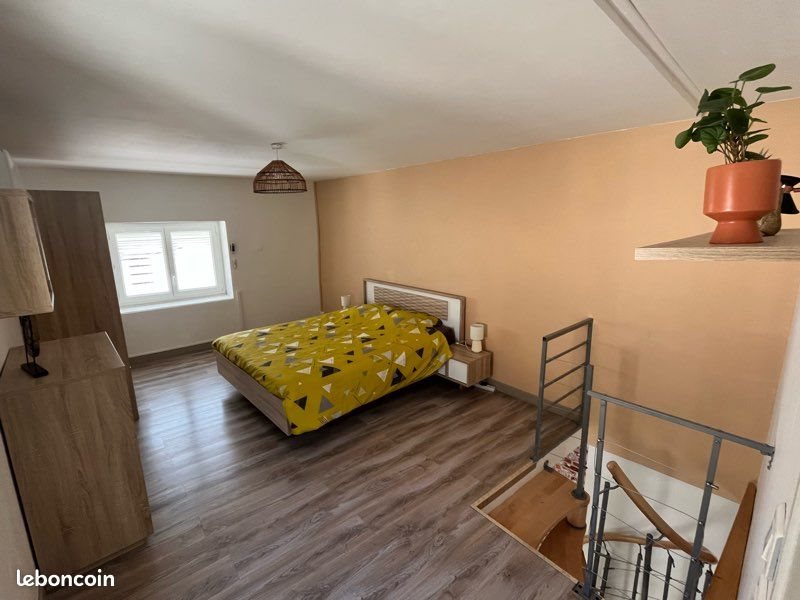 Maison à louer, 66m², Donzère