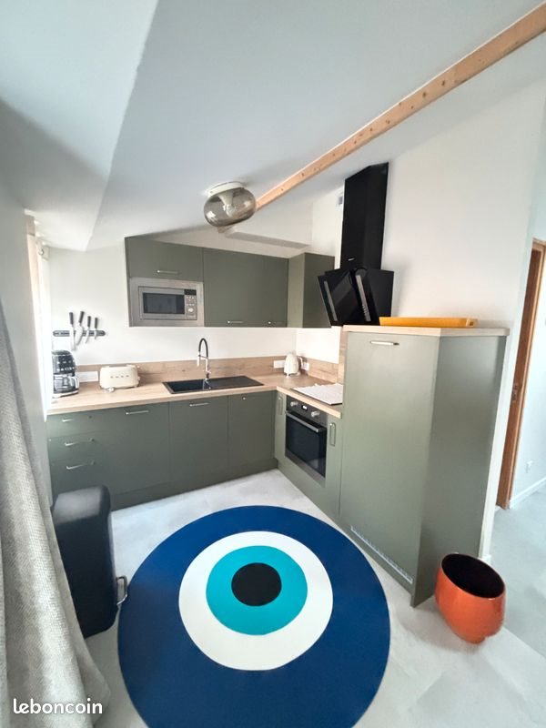 Appartement à louer, 56m², Rochefort