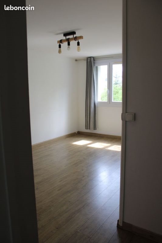 Appartement à louer, 65m², Versailles