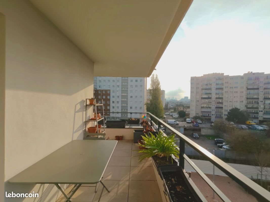 Appartement à louer, 82m², Colombes