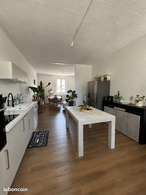 Maison à louer, 77m², Saint-Vallier