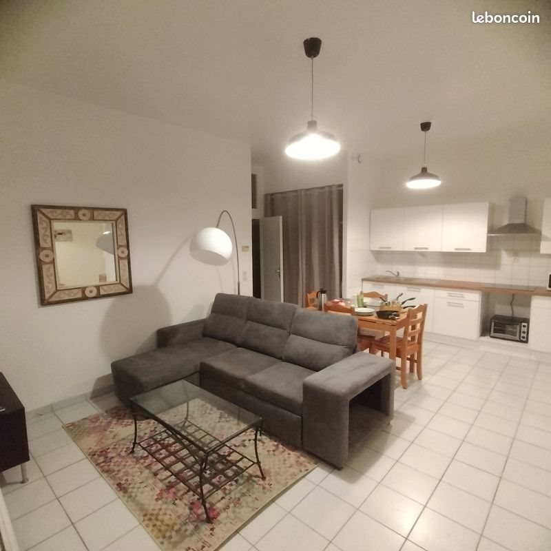 Appartement à louer, 60m², Tournon-sur-Rhône