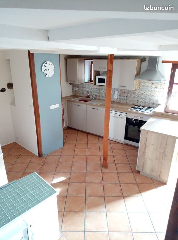 Maison à louer, 80m², Perrier