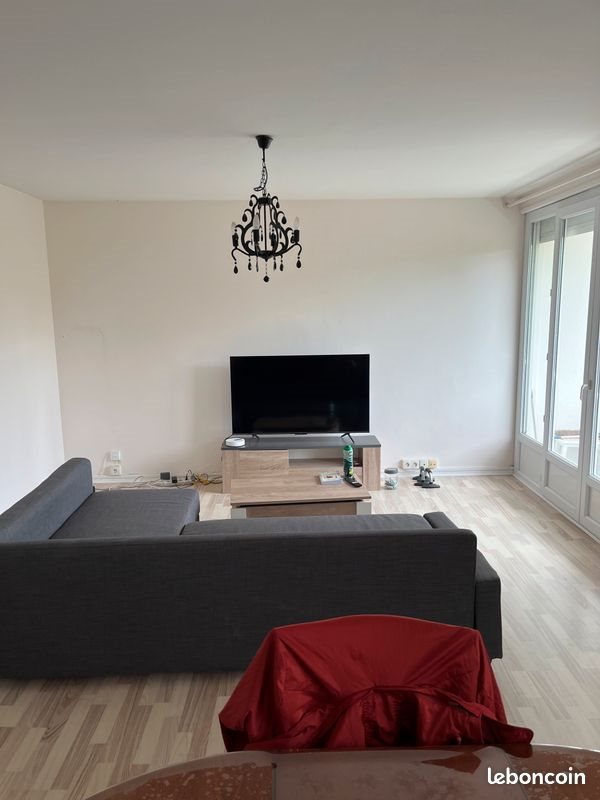 Appartement à vendre, 67m², Carbon-Blanc