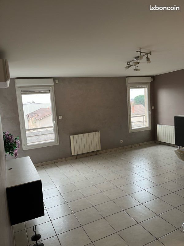 Appartement à vendre, 60m², Décines-Charpieu