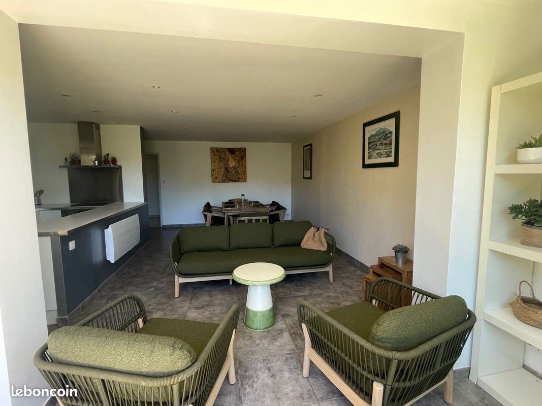 Appartement à vendre, 70m², Cassis
