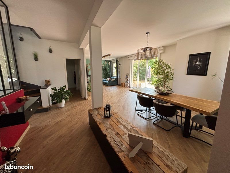 Maison à vendre, 180m², Brières-les-Scellés