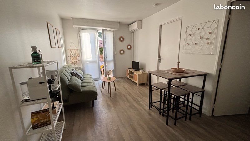 Appartement à louer, 28m², Carnoux-en-Provence