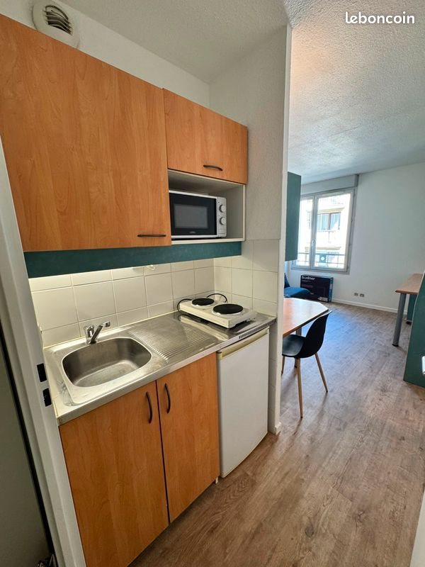 Appartement à louer, 20m², Saint-Etienne