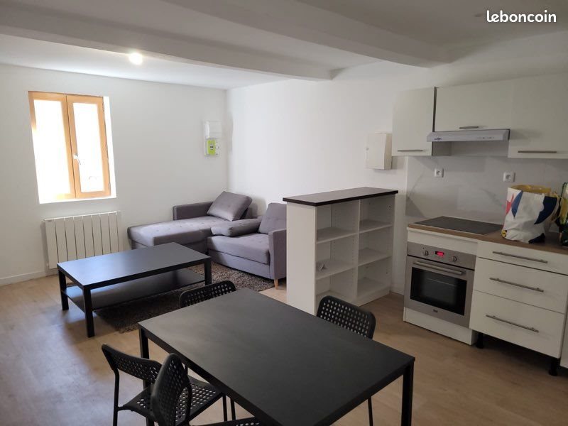 Appartement à louer, 40m², Valentine