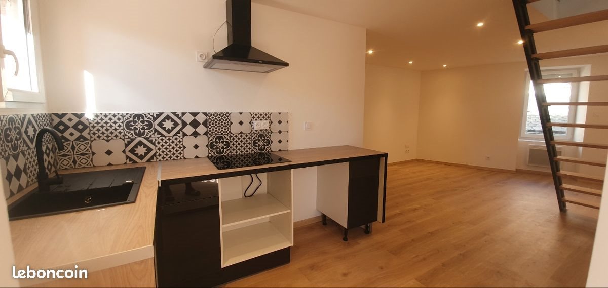 Appartement à louer, 55m², Millau