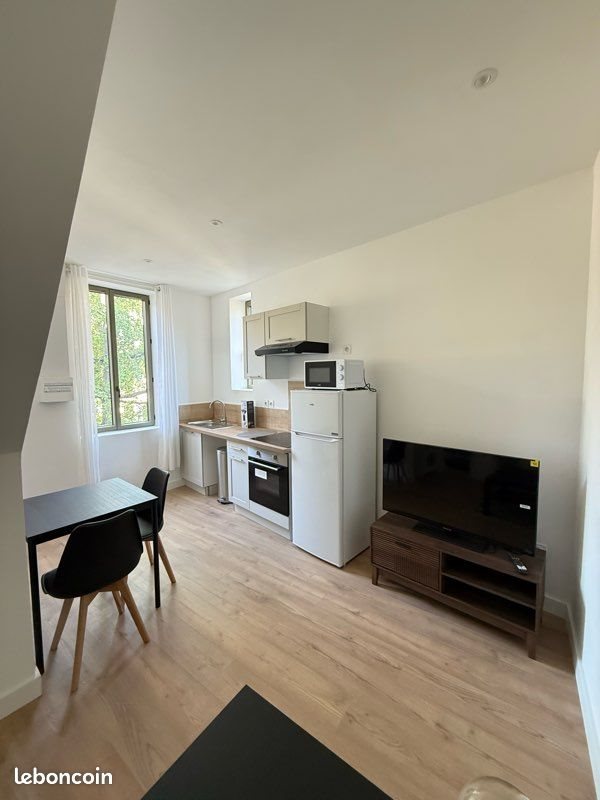 Appartement à louer, 32m², Romans-sur-Isère