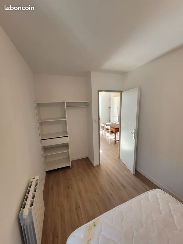 Appartement à louer, 35m², Villegailhenc