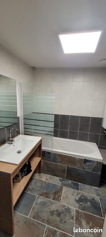 Appartement à louer, 80m², Saint-Denis-en-Bugey