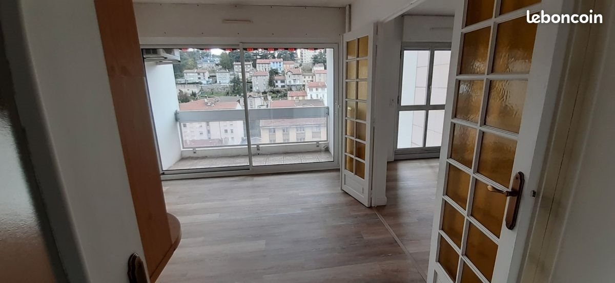 Appartement à louer, 33m², Saint-Étienne