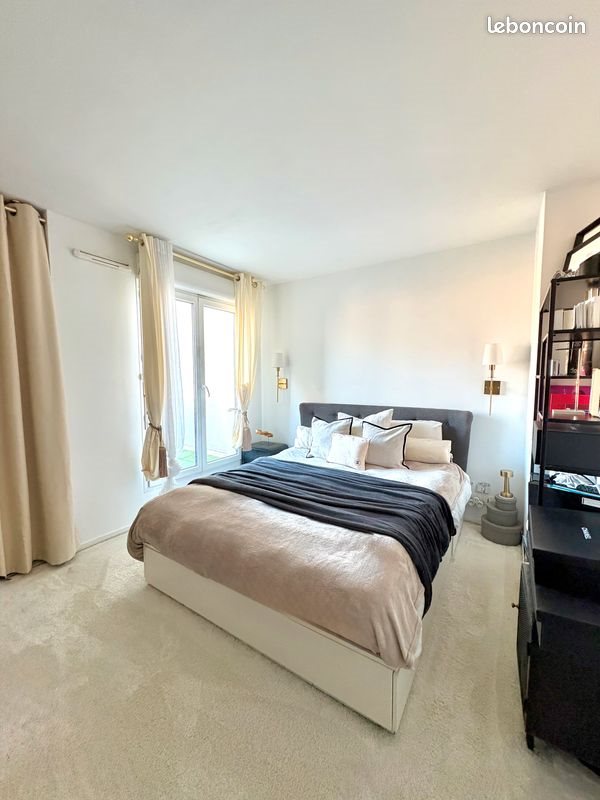 Appartement à louer, 69m², Colombes