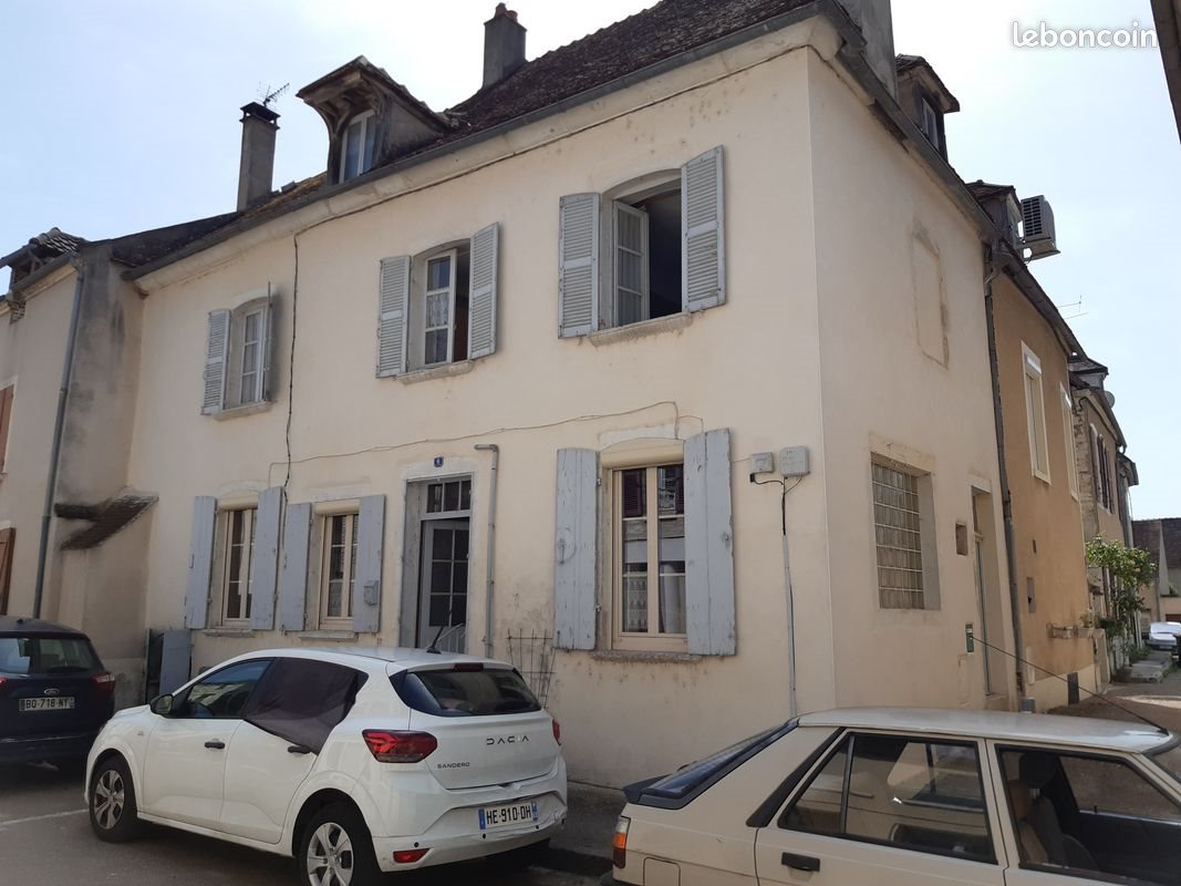 Maison à vendre, 136m², Vermenton