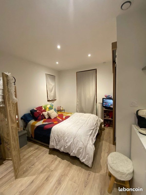 Appartement à louer, 27m², Saint-Laurent-de-Chamousset