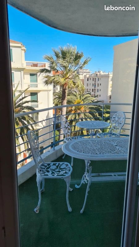 Appartement à louer, 28m², Antibes
