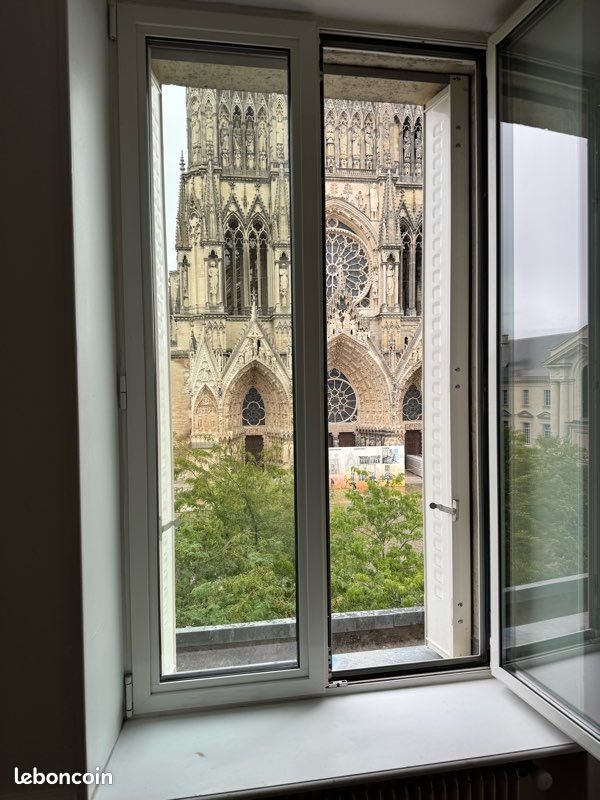 Appartement à louer, 89m², Reims