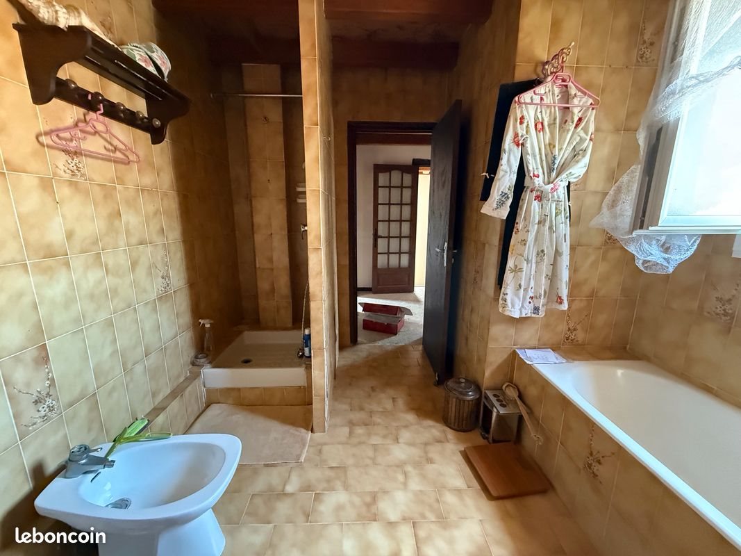 Maison à vendre, 121m², Marignane