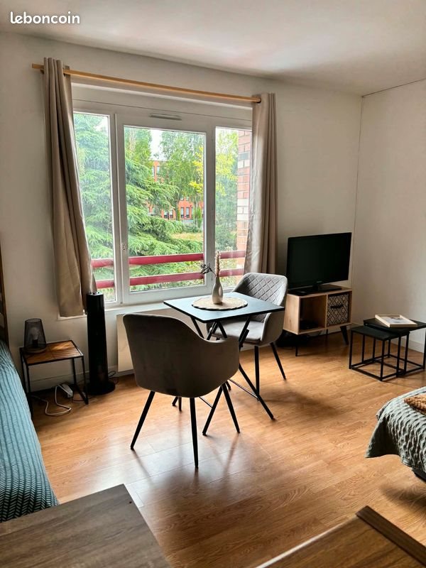 Appartement à louer, 32m², Cergy