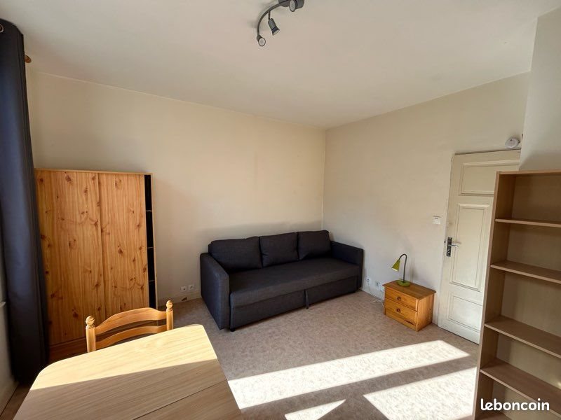 Appartement à louer, 22m², Saint-Chély-d'Apcher