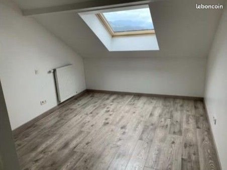 Appartement à louer, 40m², Planaise