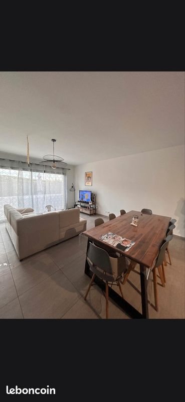 Maison à louer, 107m², Montélimar