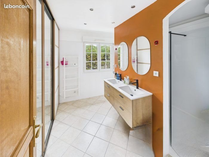 Maison à vendre, 243m², Rosières-près-Troyes